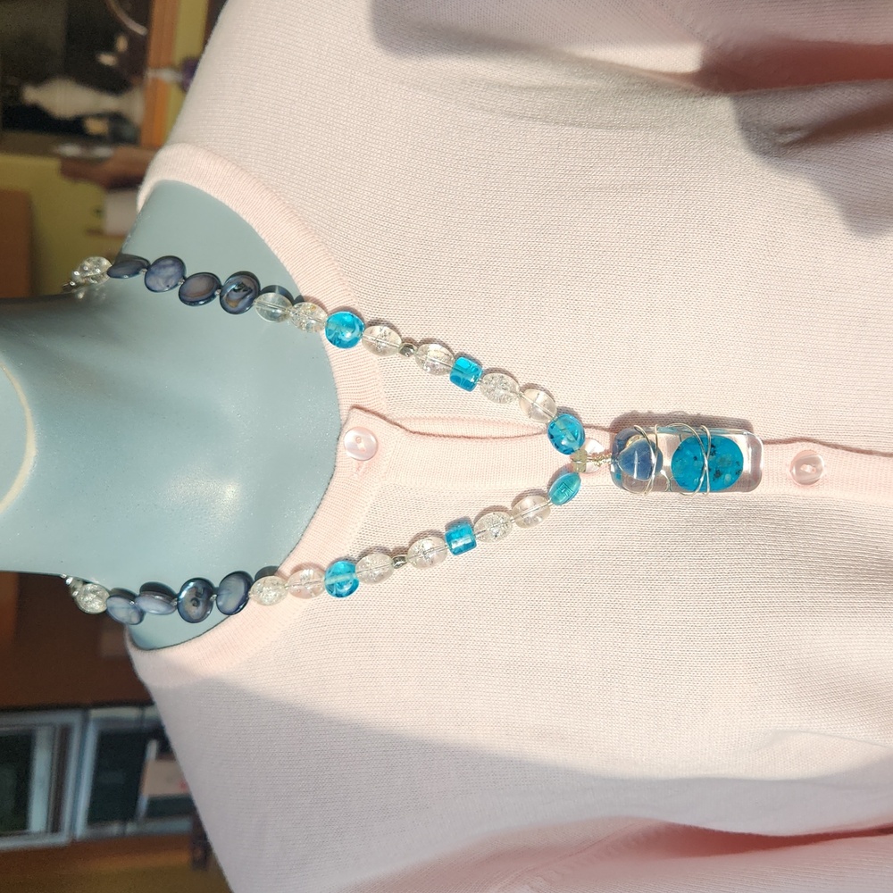 Artisan Mash! @jgates3322 Resin Pendant with blue and blueberry?